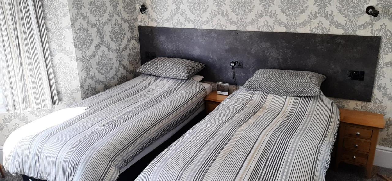 บรูค เฮาส์ Hotel แชงคลิน ภายนอก รูปภาพ